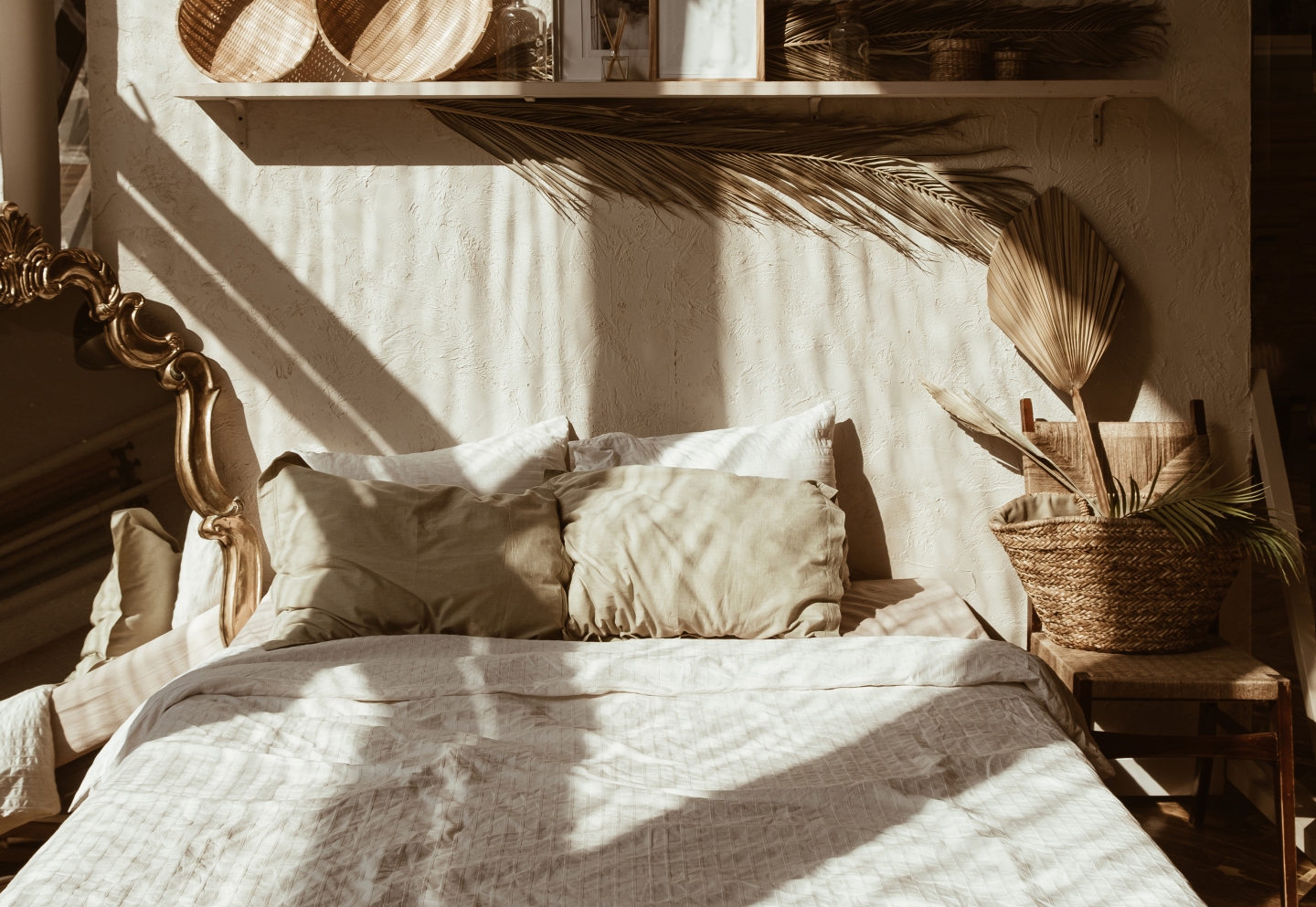 Modern,Boho,Style,Home,Interior,Design.,Bohemian,Bedroom.,Warm,Sunlight